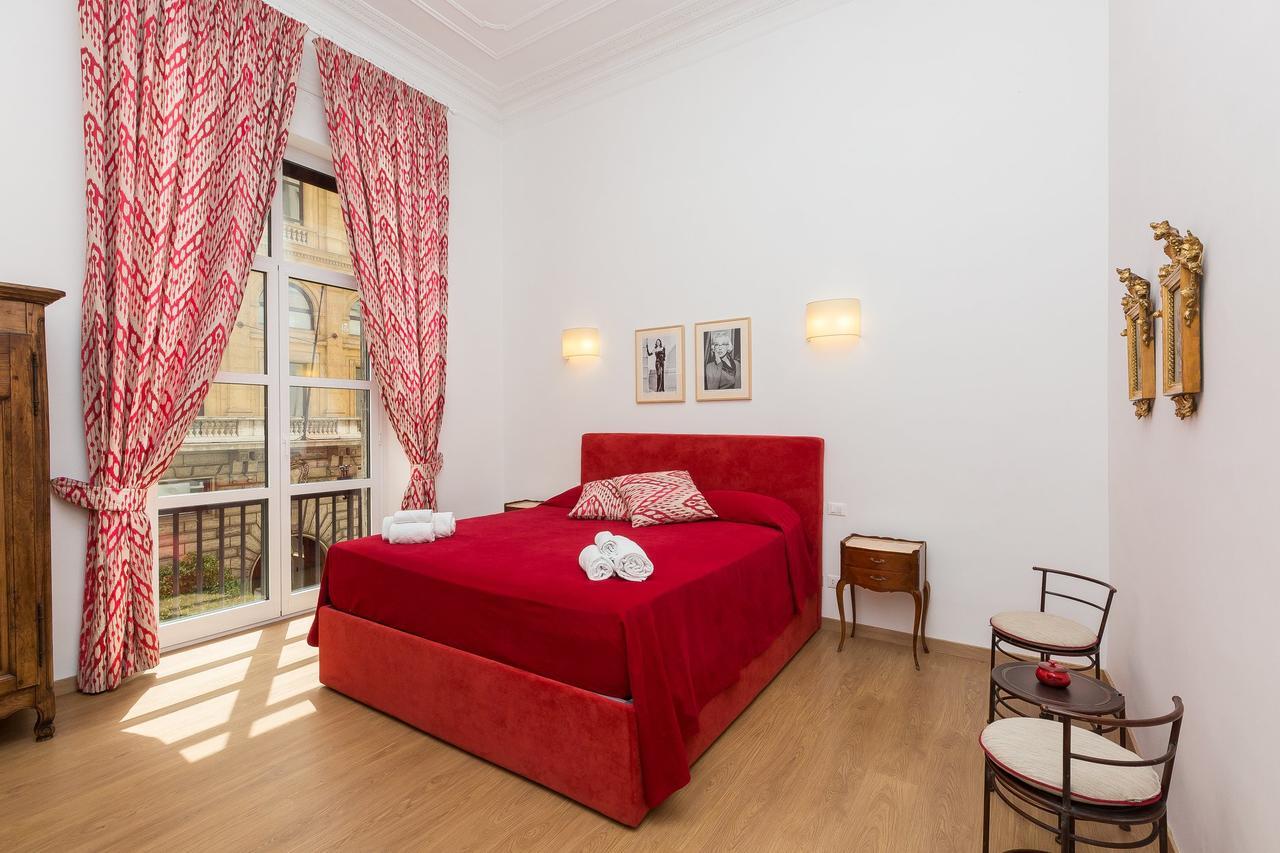 Prestigious Apartment Via Barberini Rom Exteriör bild
